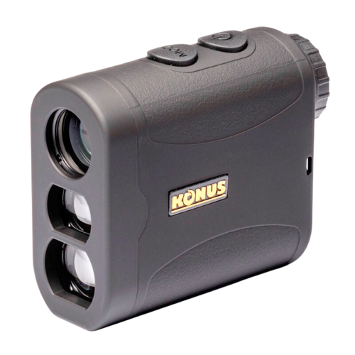 El Telemetro Konus Rf-700 6x-25mm/5-700m #7314 es un telémetro electrónico negro elegante con un agarre texturizado y tres aberturas para lentes, que presenta el icónico logotipo "KONUS" en el costado.