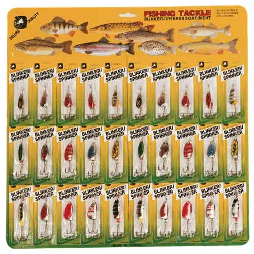 Presentamos el Display Spinner Falcon Claw-Wdx/C-C2m 12u, un blíster versátil que incluye una variedad de aparejos de pesca con luces intermitentes y cucharillas. Este empaque está diseñado con 24 compartimentos, cada uno de los cuales contiene un señuelo de pesca Falcon Claw único con anzuelos. El fondo muestra imágenes de varias especies de peces para mayor atractivo.