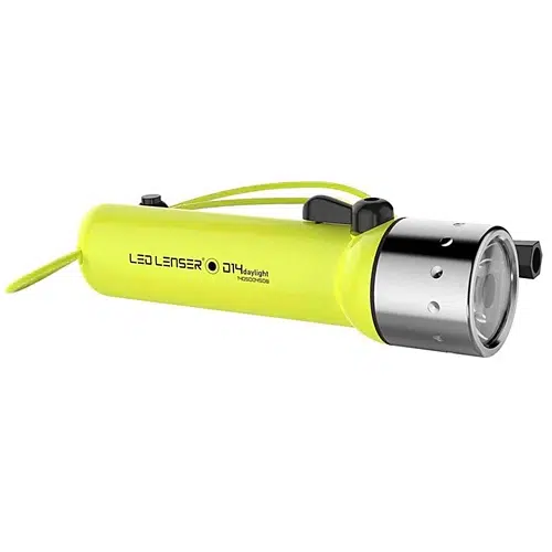 La linterna de mano Led Lenser D14.2 400lm n.° 9114 es un cuerpo amarillo brillante, cabezal de goma negra y lente transparente. Tiene la leyenda "LED LENSER D14 Daylight" impresa en el cuerpo y cuenta con una correa para la muñeca para transportarla fácilmente, junto con un anillo de metal plateado alrededor del área de la lente.