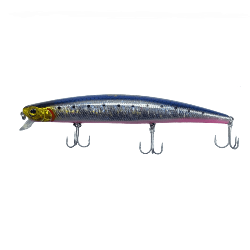 El Señuelo De Pesca Marejada 135mm Okuma presenta un elegante diseño plateado y azul con detalles amarillos y tres anzuelos triples en la parte inferior, lo que lo hace ideal para pescadores que buscan rendimiento y estilo.