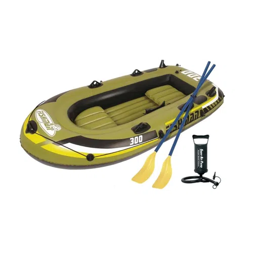 El Bote De Pesca Fishman 300 2 Mas 1 Per Safari es un bote inflable de color amarillo y verde etiquetado "Fishman 300" en el costado, acompañado de dos remos azules y amarillos, y una bomba manual negra con una manguera, diseñado para uso recreativo en el agua.
