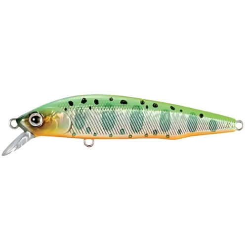 El Señuelo Shimano Cardiff Flugel Flat 70S es un señuelo de pesca que imita a un pez pequeño, con un degradado verde-naranja con manchas negras. Tiene un cuerpo translúcido, anzuelo plateado y labio frontal blanco para una acción de inmersión.