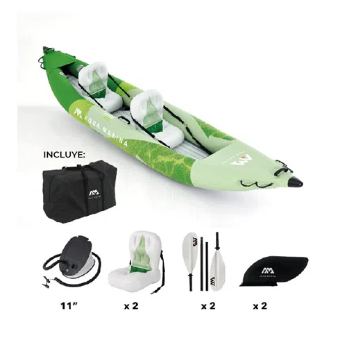 El kayak Betta Doble Leisure 2021 de Aqua Marina cuenta con un conjunto inflable verde que incluye dos asientos, remos, una aleta, una mochila y una bomba. Este kayak está diseñado para brindar comodidad con remos dobles y una bomba de fácil instalación.