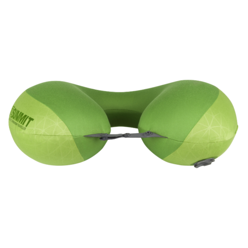 La Almohada Inflable Sea To Summit Aeros Premium Traveller es una almohada de cuello de viaje ergonómica en forma de U de color verde con dos tonos de verde y un cierre frontal para un uso seguro, que ofrece estilo y funcionalidad.