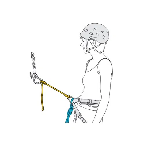 Ilustración de una persona con arnés de escalada y casco, ajustando el mosquetón de un Cabo de Anclaje Regulable Petzl Connect Adjust unido a una cadena.