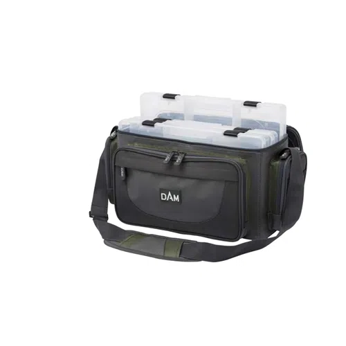 El bolso de pesca Dam Intenze 60341, en color negro y verde oliva, luce con orgullo el nombre de su marca en el bolsillo delantero. El bolso cuenta con una cómoda correa para el hombro, múltiples compartimentos e incluye dos estuches de plástico transparente con secciones organizadas para guardar los aparejos de pesca.