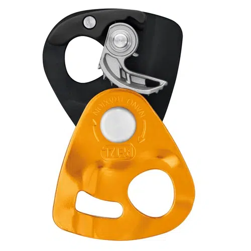 Bloqueador de escalada amarillo con empuñadura negra y mecanismo de leva plateado, diseñado para escalada con cuerda y seguridad. Es compatible con el Polea Petzl Nano Traxion para permitir sistemas de polipasto eficientes.