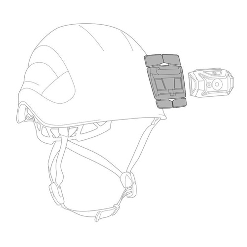 Ilustración de un casco Petzl con una correa y un Adaptador Adhesivo Petzl Helmet Adapt rectangular fijado en el lateral. Esta pieza de fijación está diseñada para fijar equipos adicionales, como una cámara, adaptando el casco para un uso versátil.