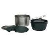 El juego de preparación y cocción Adventure Prep + Cook de Stanley de 1,5 l incluye un juego de utensilios de cocina de acero inoxidable que incluye una olla grande con marcas de medición, un asa y una tapa. Además, viene con dos tazones apilables con tapa, lo que lo hace perfecto para acampar o para aventuras al aire libre.