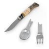 El Set Opinel para Picnic Monbento 5 piezas incluye un cuchillo con mango de madera tallada, acompañado de una cuchara y un tenedor de metal desmontables. Ideal para comer al aire libre, este elegante set se presenta sobre un fondo blanco liso, resaltando tanto el estilo como la practicidad.