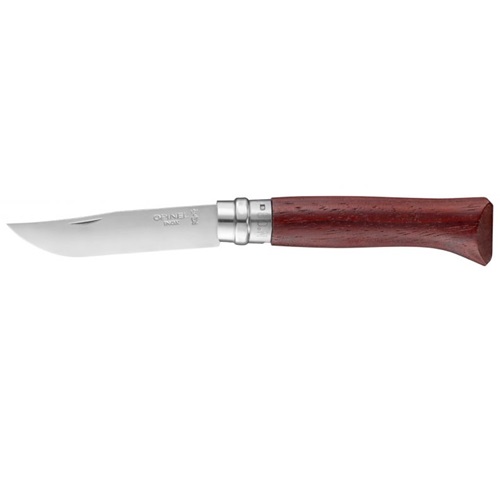 Cuchillo Opinel N°8 Mango de Padouk plegable con hoja de acero inoxidable y mango de madera de Padouk pulida. La hoja está parcialmente extendida y cuenta con un mecanismo de bloqueo giratorio de metal cerca del mango.