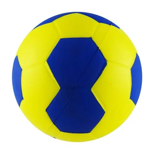 El balón de esponja Uk Time Sport Handball de 6″ presenta un patrón distintivo de pentágonos y hexágonos azules y amarillos alternados, lo que lo hace perfecto para el balonmano. Este balón es ideal para juegos dinámicos y sesiones de entrenamiento.