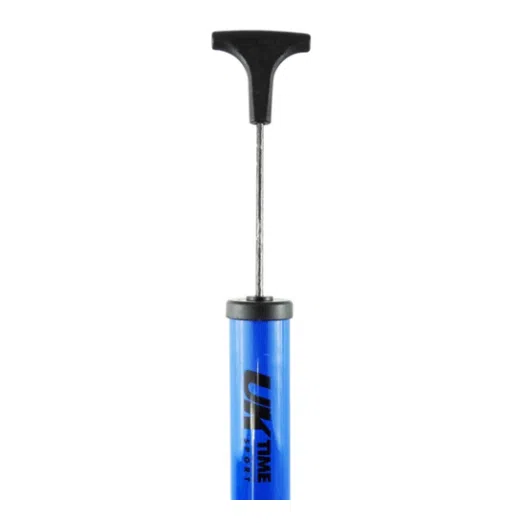 Presentamos el Bombín de Mano Uk Time Sport, con un diseño azul con un mango negro y un eje de metal extendido, perfecto para todas tus necesidades deportivas.
