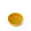 El Passage Bowl, de un llamativo color amarillo mostaza conocido como Amarillo, presenta un interior liso y un exterior con una textura sutil. Se encuentra centrado sobre un fondo blanco, lo que muestra su diseño simple pero moderno de Sea to Summit.