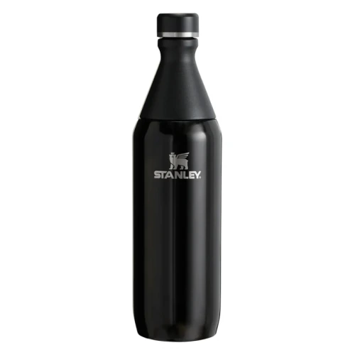 Vista frontal de la Botella Térmica Stanley All Day Slim de 1 litro en color negro, diseño elegante con tapa superior y logotipo Stanley grabado en el cuerpo de la botella.