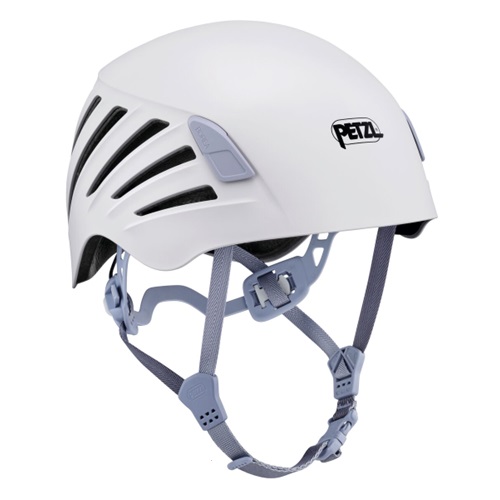 El casco de escalada Casco Petzl Borea 2024 en color blanco presenta ranuras de ventilación en los laterales, una correa de barbilla segura, hebillas ajustables y un diseño moderno y elegante con el logotipo de la marca Petzl destacado en el lateral.