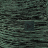 Un primer plano de una tela texturizada muestra rayas horizontales en verde oscuro y negro, acentuadas por una pequeña etiqueta cuadrada en el medio que dice "Buff". El diseño Pasamontañas Buff DryFlx Pro Solid Jade combina estilo y funcionalidad.