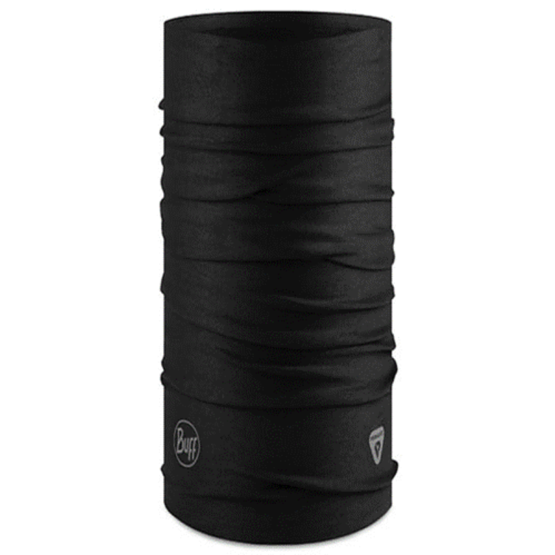 Presentamos la Bandana Buff ThermoNet Solid Black: una polaina para el cuello versátil diseñada con forma cilíndrica. Adornada con varios logotipos, puede servir como cubrebocas, cinta para la cabeza, bufanda o gorro. Fabricada con tela suave y elástica para una máxima comodidad y múltiples usos funcionales.