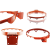 Cuatro imágenes muestran el "Aro Básquetbol Uk Time Sport 45,7cm con Resorte", un aro de baloncesto naranja visto desde varios ángulos. Cuenta con un aro de metal resistente y una placa de montaje con un resorte integrado, que proporciona una fijación segura a cualquier tablero para un rendimiento óptimo durante tus actividades favoritas de UK Time Sport.
