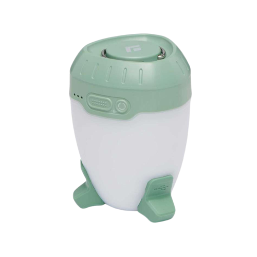 La linterna recargable Black Diamond Orbiter 450lm es una linterna de camping portátil verde y blanca con un diseño redondeado y un asa superior. Incluye varios botones, se sostiene sobre patas verdes plegables y cuenta con un puerto de carga visible en el lateral.