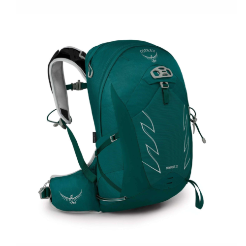 La mochila Osprey Talon 22 (copia) es una mochila de senderismo verde azulado que cuenta con correas de hombro ajustables, cinturón y múltiples compartimentos. Con líneas elegantes y un emblema en el frente, es perfecta para organizar de manera eficiente tu equipo mientras exploras la naturaleza.
