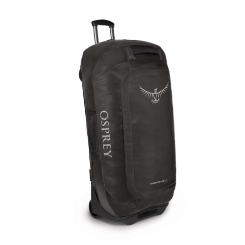 Una bolsa de lona grande con ruedas y asa telescópica de 60 litros de Osprey en color negro. Este artículo de viaje imprescindible tiene el logotipo de Osprey en un lateral y cuenta con ruedas resistentes y un exterior de tela duradera, perfecto para todas las aventuras.