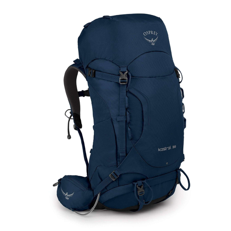 La Mochila de Viaje Osprey Farpoint 55 (copia) en color azul, similar a la mochila Osprey Kestrel 38, cuenta con múltiples correas y compartimentos diseñados para senderismo y actividades al aire libre. Incluye soporte de espalda acolchado y cremalleras resistentes, lo que proporciona comodidad y seguridad en cualquier aventura.