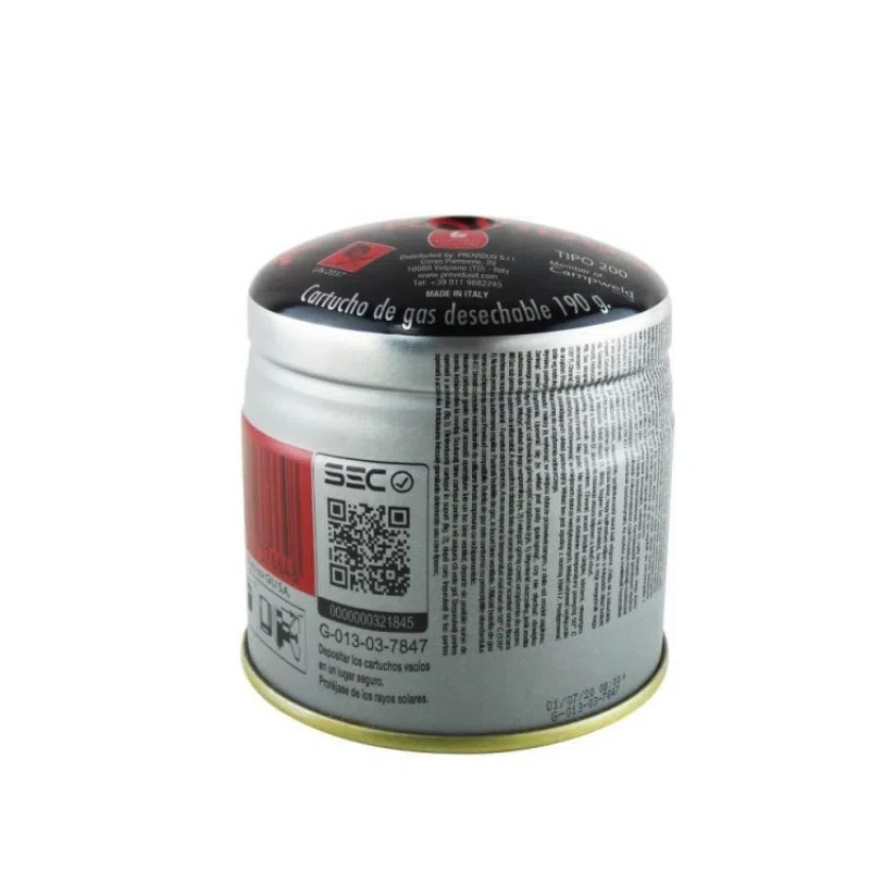 El producto, denominado "Balón de Gas 190 gr Providus con Válvula de Seguridad TOP SAFE", es un cartucho de gas desechable que cuenta con una tapa negra y gris. Incluye texto en español, un código QR y la etiqueta "Seco". Este producto Providus incorpora una Válvula de Seguridad para una mayor seguridad y viene con información detallada del producto e instrucciones.
