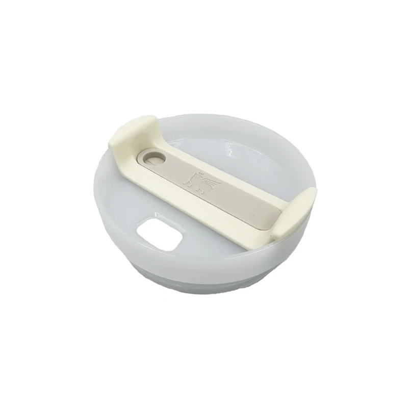 Este recipiente de plástico blanco con un diseño en relieve y un asa superior extraíble tiene una muesca rectangular en un lado y es circular en general. Es ideal para guardar tu Pack de 4 Bombillas Stanley Flip Straw (copia), manteniéndolas organizadas y listas para usar.