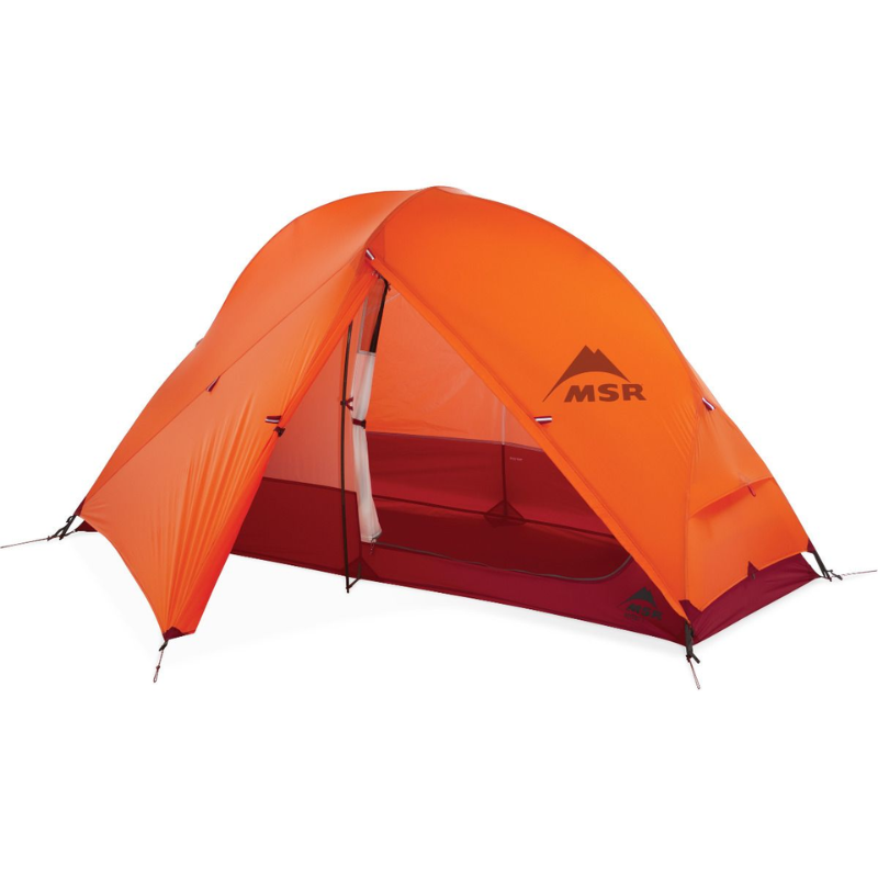 La carpa Carpa MSR Access 1 presenta un diseño llamativo con un vestíbulo abierto, en el que se puede ver el logotipo de MSR de forma destacada. En el interior, destaca el suelo rojo vibrante, mientras que el fondo blanco resalta su elegante estructura.
