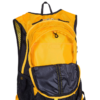 La mochila amarilla y negra, ideal para tus bastones Trekking La Sportiva Trail Speed Alu (copia), cuenta con múltiples compartimentos, un bolsillo lateral de malla, un pequeño asa superior y elegantes detalles negros en las cremalleras y los bordes.