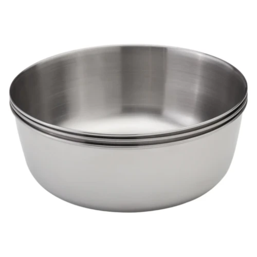 Un bol para mezclar de acero inoxidable brillante con una superficie lisa y pulida se encuentra vacío sobre un fondo blanco. Su diseño simple y reflectante evoca la durabilidad del Plato MSR Alpine (copia), que recuerda a una serena cocina de montaña en la cima del mundo imaginado por Platón.
