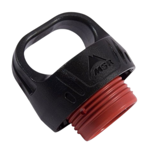 Una tapa para botella de combustible MSR Expedition de plástico negro y rojo con asa en forma de bucle, diseño texturizado, letras "MSR" en el costado y un asa ancha para transportarla fácilmente.
