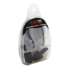 El Set Natación Uk Time Sport Tapones para Oídos y Clip Nasal incluye un estuche transparente con tapones para los oídos de color oscuro y un clip nasal, ideal para los amantes de la natación que buscan comodidad y protección.