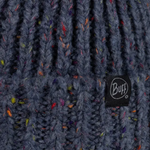 Primer plano de un Gorro Buff Knitted y tejido Polar Caryn (copia) en azul oscuro con motas de colores rojo, naranja y morado, con una etiqueta negra con el logo "Buff" blanco.