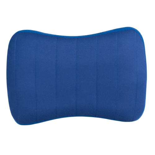 Presentamos Sea to Summit Aeros Premium, una almohada inflable rectangular curva de color azul con sutiles costuras horizontales diseñada para brindar un soporte lumbar excepcional.
