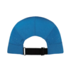 La imagen muestra la parte posterior de una gorra azul Jockey Buff Pack Speed HTR (copia), con una correa ajustable negra y pequeños orificios de ventilación en cada lado, sobre un fondo blanco liso.
