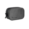 El Cubo de Empaque Hidráulico Sea To Summit es un neceser gris rectangular con bordes redondeados, cierre de cremallera y tirador. Su diseño elegante y minimalista lo hace perfecto para cualquier neceser de viaje.