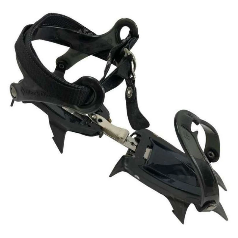 Los Crampones Black Diamond Contact Strap para nieve y hielo cuentan con puntas afiladas y correas ajustables, ideales para fijar a las botas y escalar hielo o caminar sobre nieve.
