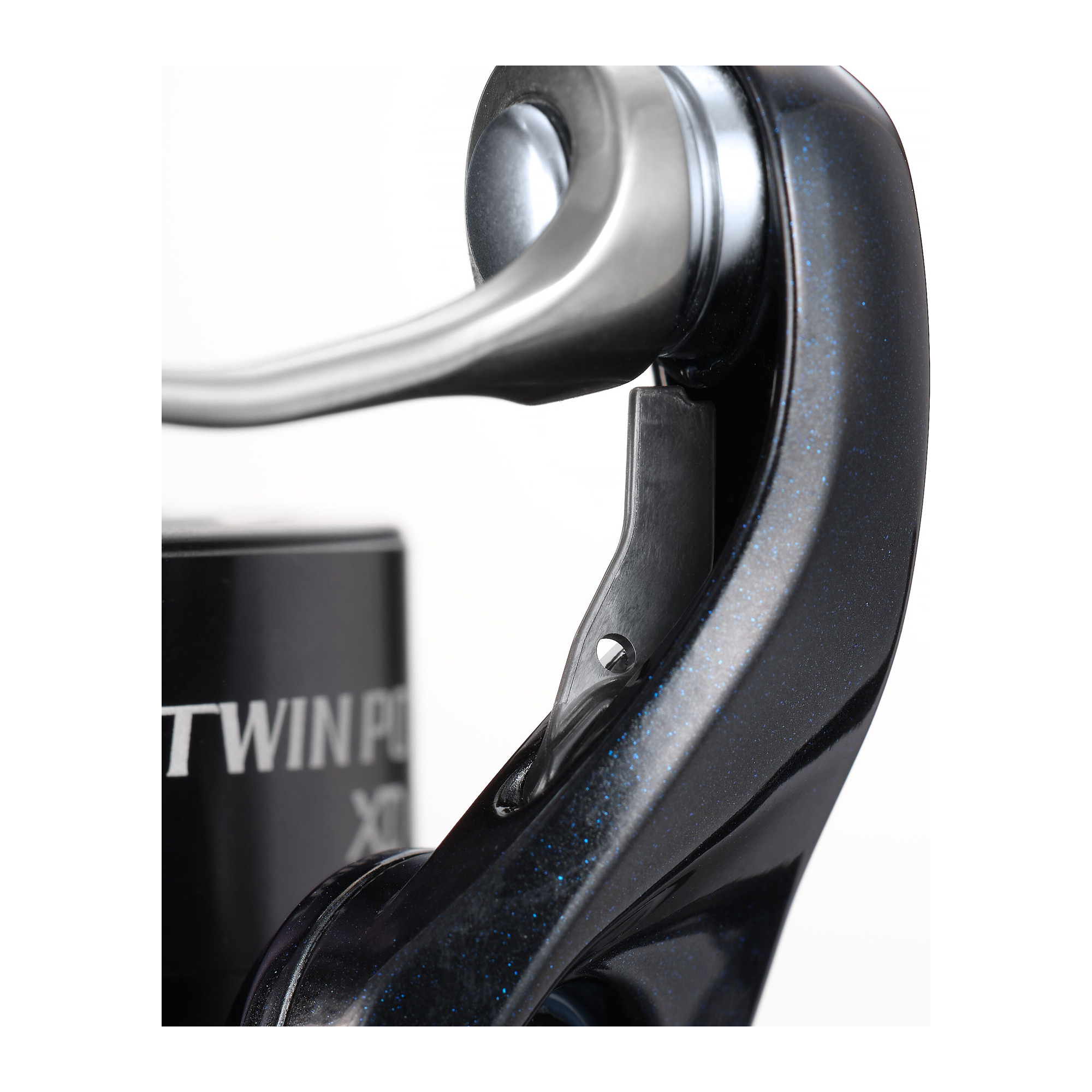 Carrete Shimano Twin Power XD 4000 180m/0,30mm