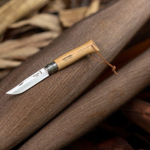 Cuchillo Opinel N°8 con Lazo de Cuero