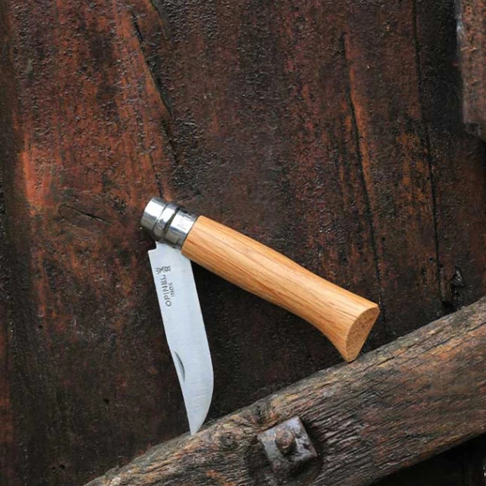 Cuchillo Opinel N°8 Mango de Roble