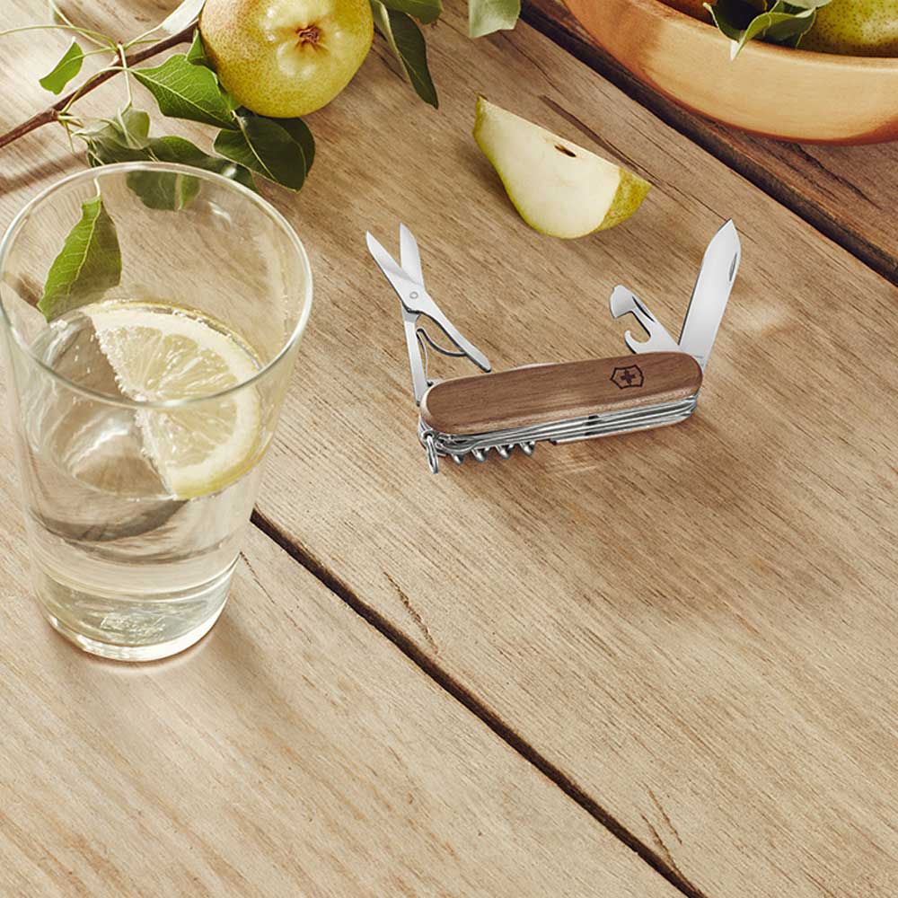 Cortapluma Victorinox Madera Huntsman 1.3711.63